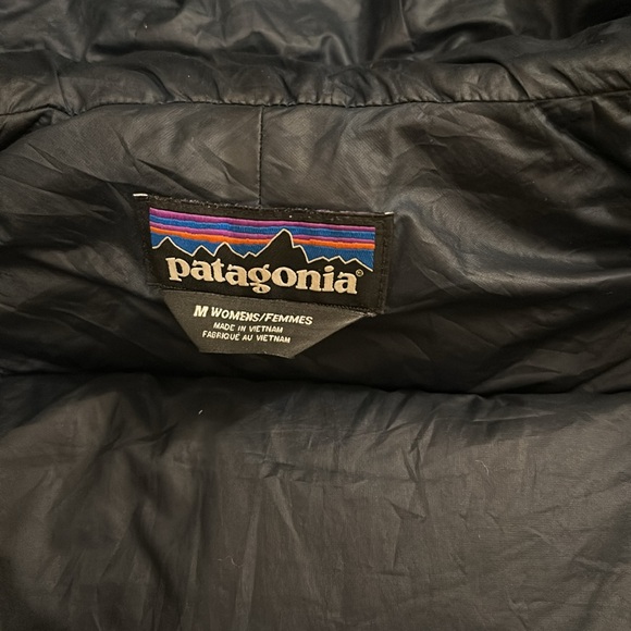 EUC Patagonia purple puffer SZ M - Picture 6 of 7